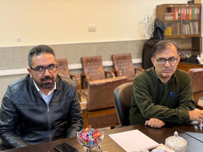 نشست مسئولان دانشکده دندانپزشکی با معاون آموزشی دانشگاه علوم پزشکی اراک