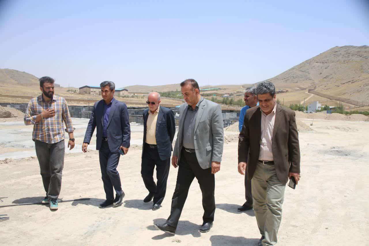 تأکید رئیس دانشگاه علوم پزشکی اراک بر تسریع در تکمیل پروژه خوابگاه ۲۴۰ نفره پسران